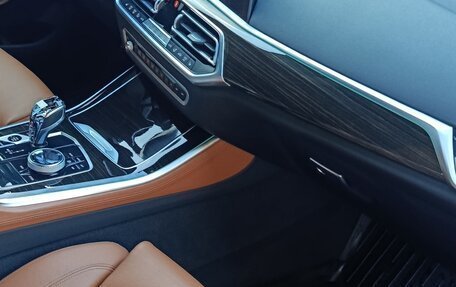 BMW X5, 2019 год, 6 300 000 рублей, 13 фотография