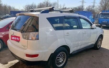 Mitsubishi Outlander III рестайлинг 3, 2012 год, 1 430 000 рублей, 3 фотография