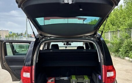 Skoda Yeti I рестайлинг, 2010 год, 710 000 рублей, 3 фотография