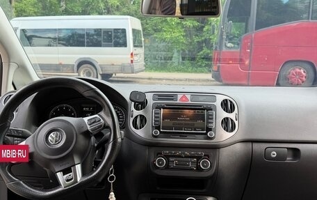 Volkswagen Golf Plus II, 2011 год, 950 000 рублей, 10 фотография