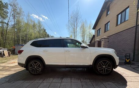 Volkswagen Teramont I, 2019 год, 3 600 000 рублей, 21 фотография