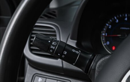 Hyundai Solaris II рестайлинг, 2014 год, 900 000 рублей, 15 фотография