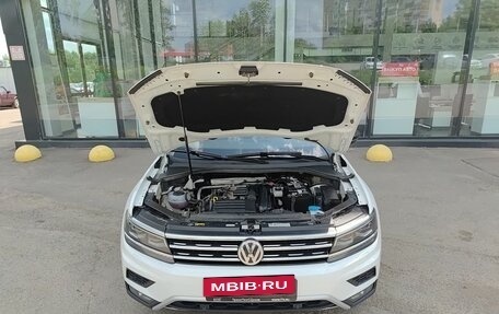 Volkswagen Tiguan II, 2019 год, 2 899 800 рублей, 9 фотография