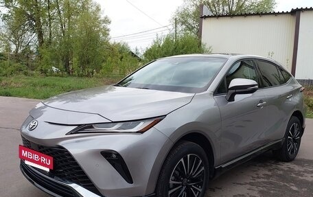 Toyota Venza, 2022 год, 4 890 000 рублей, 6 фотография