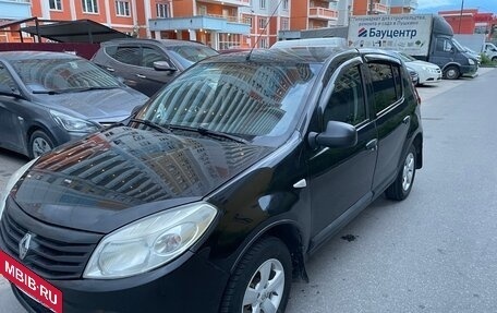 Renault Sandero I, 2010 год, 330 000 рублей, 3 фотография