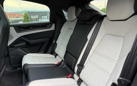 Porsche Cayenne III, 2026 год, 18 490 000 рублей, 27 фотография