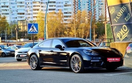 Porsche Panamera II рестайлинг, 2017 год, 8 320 000 рублей, 2 фотография