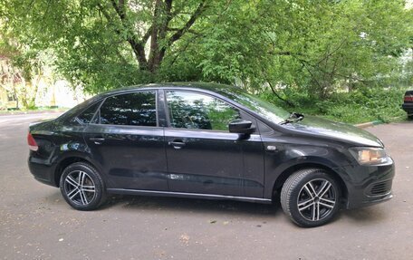 Volkswagen Polo VI (EU Market), 2011 год, 650 000 рублей, 5 фотография
