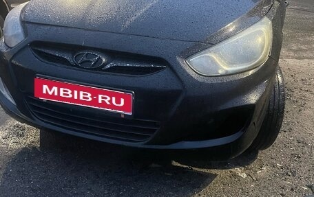 Hyundai Solaris II рестайлинг, 2011 год, 380 000 рублей, 9 фотография