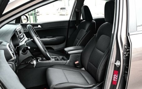 KIA Sportage IV рестайлинг, 2019 год, 2 224 000 рублей, 10 фотография