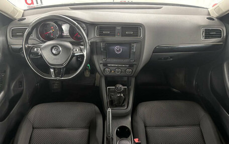 Volkswagen Jetta VI, 2016 год, 999 000 рублей, 9 фотография