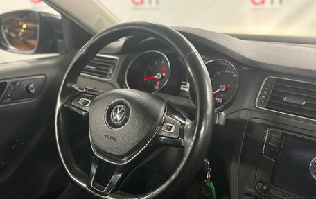 Volkswagen Jetta VI, 2016 год, 999 000 рублей, 13 фотография
