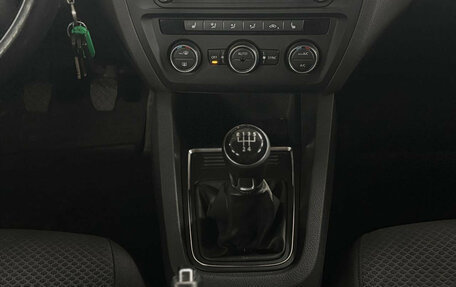Volkswagen Jetta VI, 2016 год, 999 000 рублей, 17 фотография