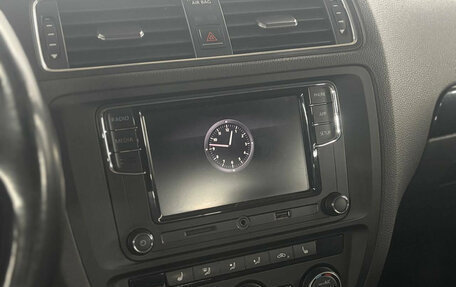 Volkswagen Jetta VI, 2016 год, 999 000 рублей, 15 фотография