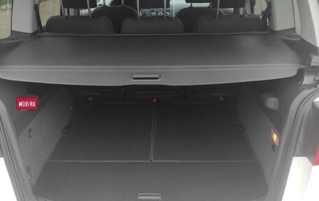 Volkswagen Touran III, 2013 год, 900 000 рублей, 8 фотография