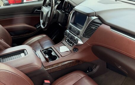 Chevrolet Tahoe IV, 2016 год, 3 300 000 рублей, 5 фотография