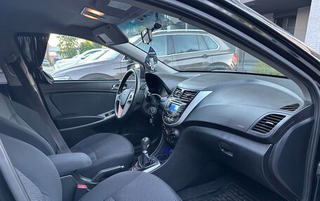Hyundai Solaris II рестайлинг, 2011 год, 539 000 рублей, 10 фотография
