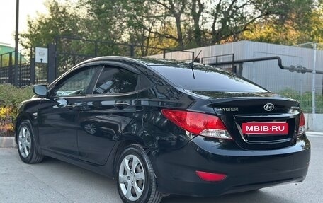 Hyundai Solaris II рестайлинг, 2011 год, 539 000 рублей, 8 фотография