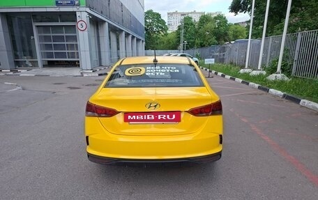 Hyundai Solaris II рестайлинг, 2021 год, 850 000 рублей, 7 фотография