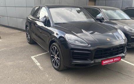 Porsche Cayenne III, 2021 год, 8 700 000 рублей, 2 фотография