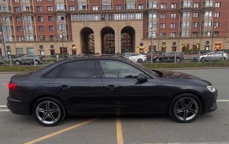 Audi A4, 2021 год, 3 950 000 рублей, 2 фотография