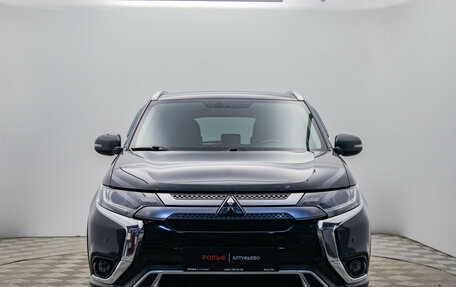 Mitsubishi Outlander III рестайлинг 3, 2021 год, 2 345 000 рублей, 8 фотография