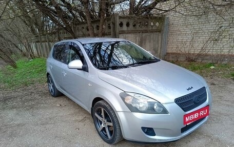 KIA cee'd I рестайлинг, 2009 год, 650 000 рублей, 2 фотография
