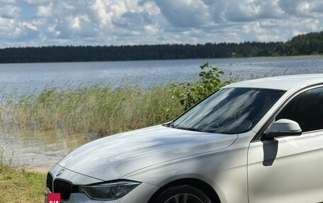 BMW 3 серия, 2013 год, 1 900 000 рублей, 13 фотография