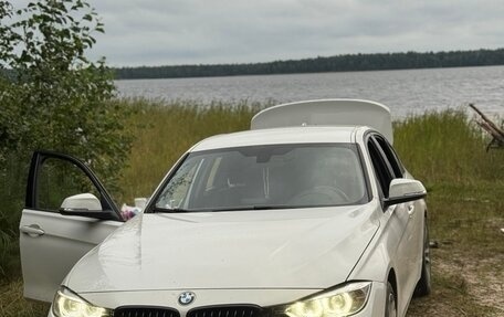 BMW 3 серия, 2013 год, 1 900 000 рублей, 12 фотография