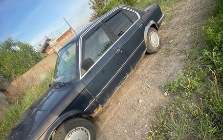 BMW 3 серия, 1984 год, 250 000 рублей, 12 фотография