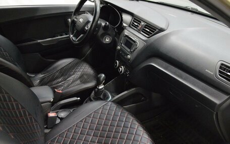 KIA Rio III рестайлинг, 2013 год, 430 000 рублей, 12 фотография