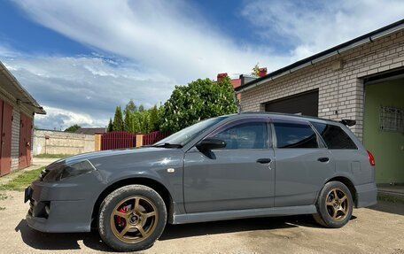 Nissan Wingroad III, 2003 год, 550 000 рублей, 3 фотография