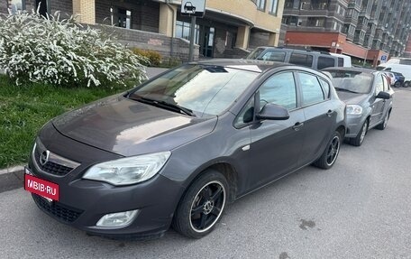 Opel Astra J, 2010 год, 520 000 рублей, 2 фотография