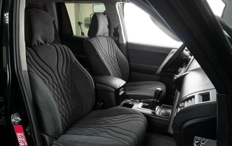 Toyota Land Cruiser Prado 150 рестайлинг 2, 2010 год, 2 749 000 рублей, 8 фотография