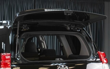 Toyota Land Cruiser Prado 150 рестайлинг 2, 2010 год, 2 749 000 рублей, 25 фотография