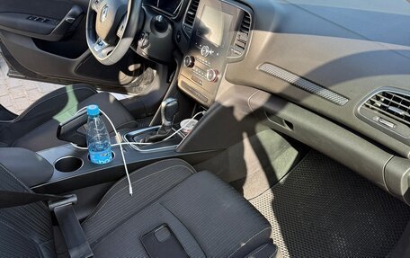 Renault Megane IV, 2018 год, 1 300 000 рублей, 7 фотография