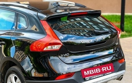 Volvo V40 Cross Country I, 2019 год, 1 550 000 рублей, 5 фотография