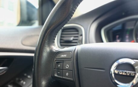 Volvo V40 Cross Country I, 2019 год, 1 550 000 рублей, 18 фотография