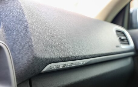 Volvo V40 Cross Country I, 2019 год, 1 550 000 рублей, 20 фотография