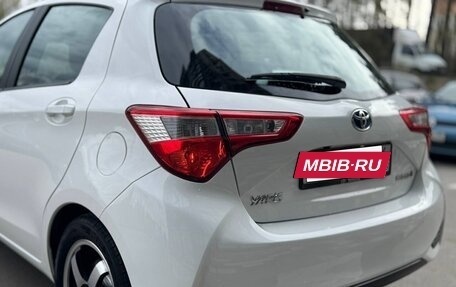 Toyota Yaris III рестайлинг, 2018 год, 1 690 000 рублей, 8 фотография