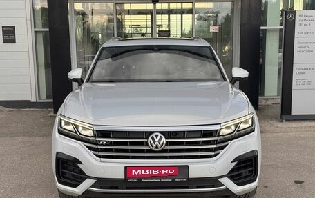 Volkswagen Touareg III, 2019 год, 4 500 000 рублей, 2 фотография