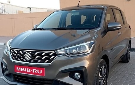 Suzuki Ertiga II, 2023 год, 1 650 000 рублей, 1 фотография