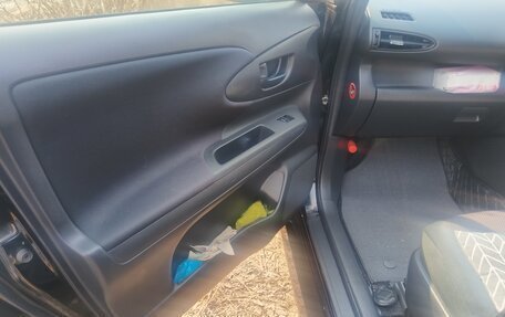 Toyota Wish II, 2013 год, 1 350 000 рублей, 4 фотография
