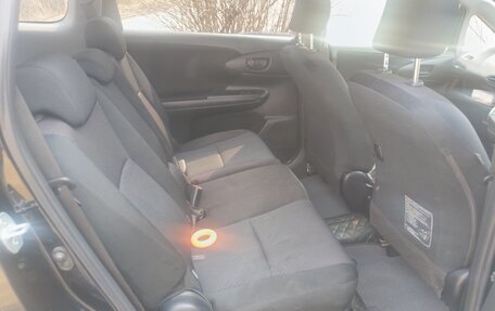 Toyota Wish II, 2013 год, 1 350 000 рублей, 13 фотография