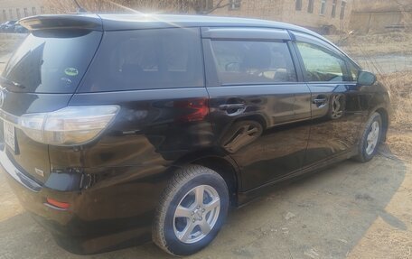 Toyota Wish II, 2013 год, 1 350 000 рублей, 11 фотография