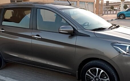 Suzuki Ertiga II, 2023 год, 1 650 000 рублей, 3 фотография