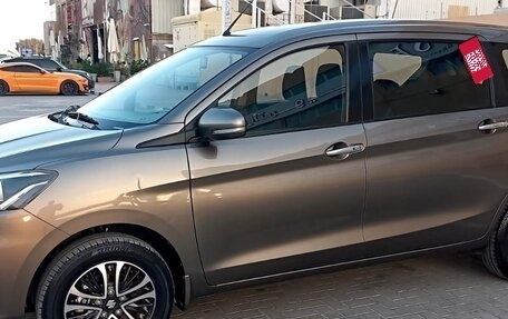 Suzuki Ertiga II, 2023 год, 1 650 000 рублей, 5 фотография