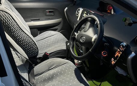 Toyota Ist II, 2002 год, 390 000 рублей, 9 фотография
