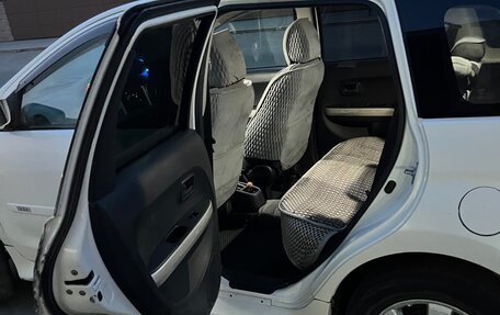 Toyota Ist II, 2002 год, 390 000 рублей, 7 фотография