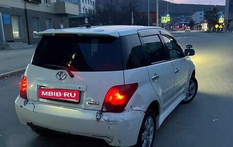 Toyota Ist II, 2002 год, 390 000 рублей, 3 фотография